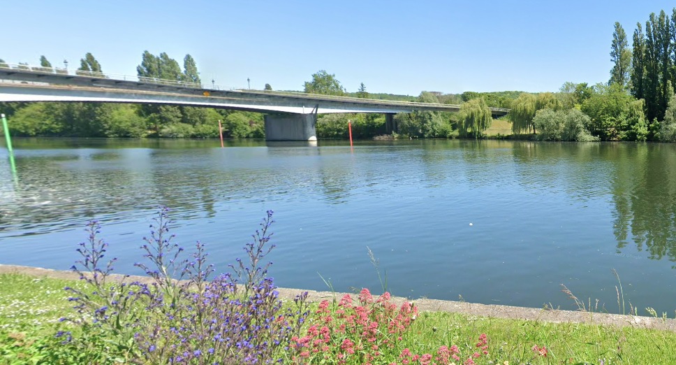 Mantes-la-Jolie 3