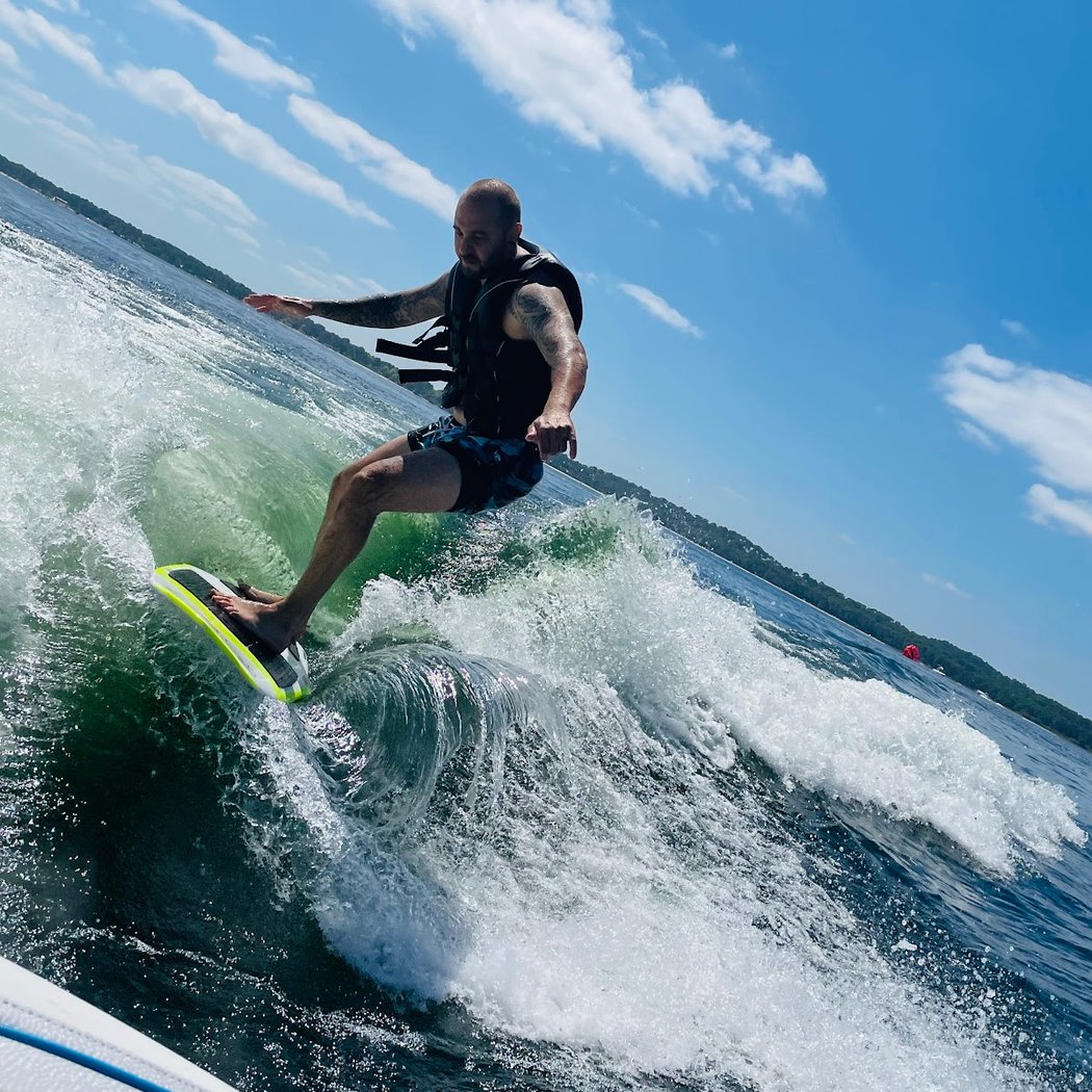 Biscawakesurf 1
