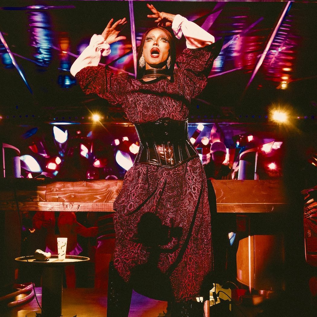 Miki - Industry Plant Album Celebration 1