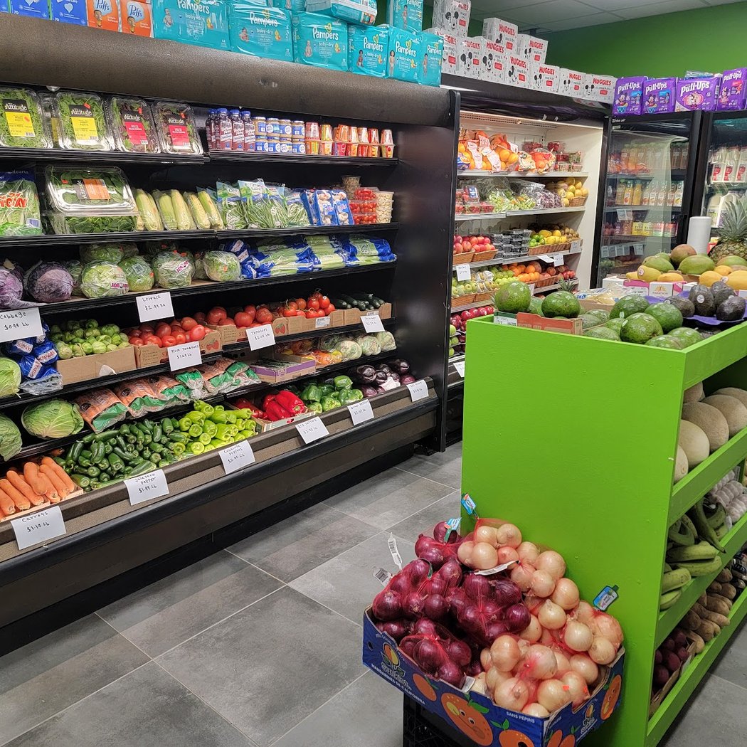 Family International Market & Deli 1