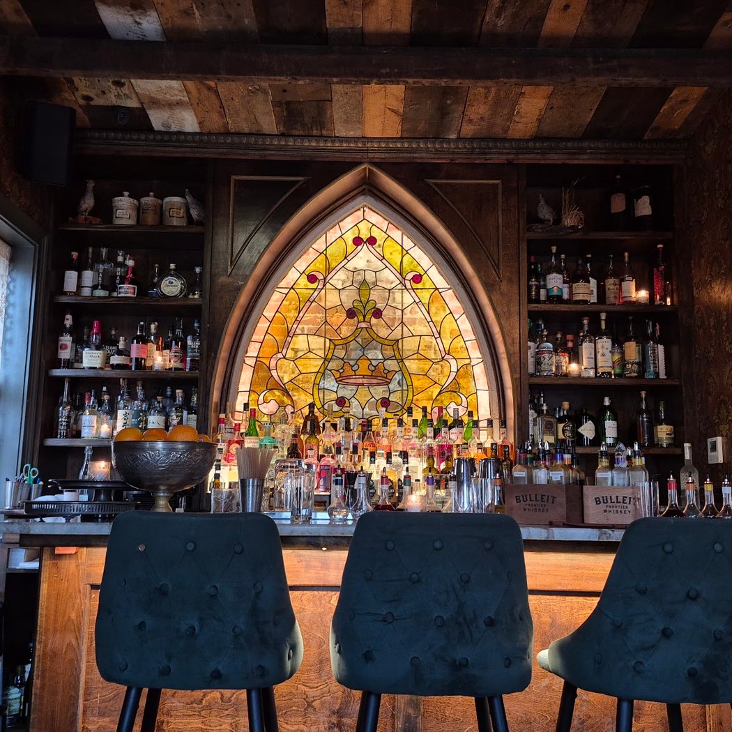 The Junto: Attic Bar 3