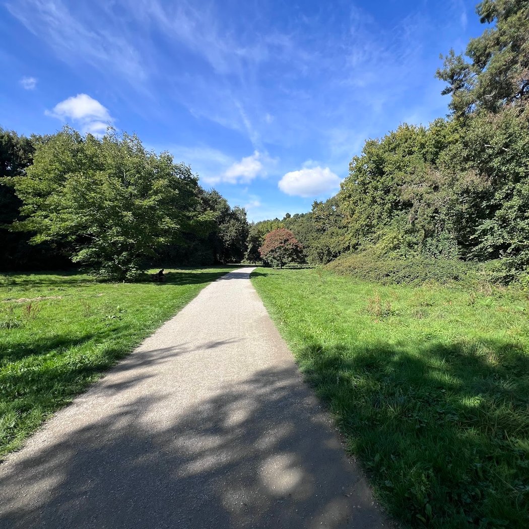 Park Chézine 4