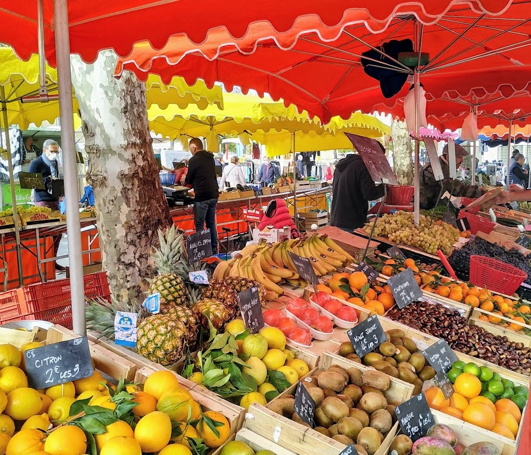 Mourillon Market 1