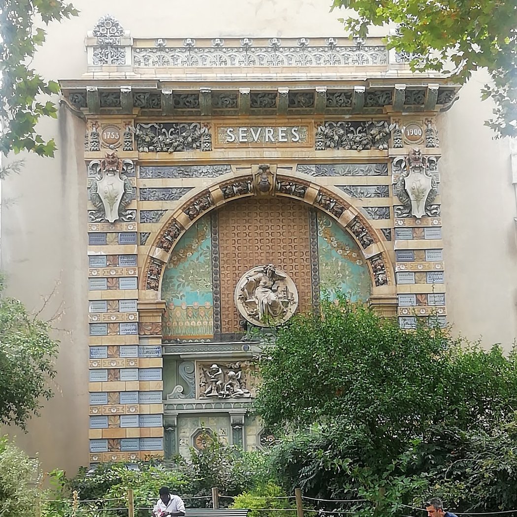 Square Félix Desruelles 1