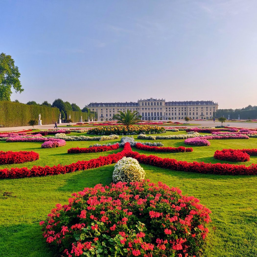 Schönbrunn Palace 4