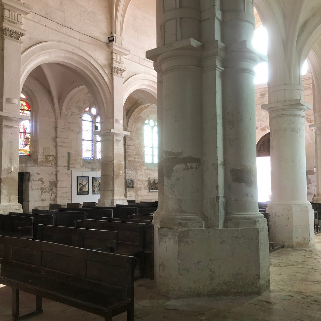 Exposition de peinture sur le thème : 'L'Église d'Épiais-Rhus' 2