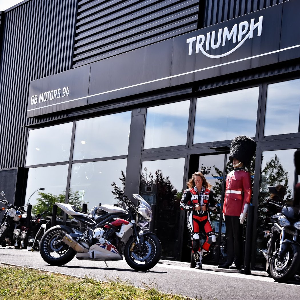 Girl's Ride de Triumph 2