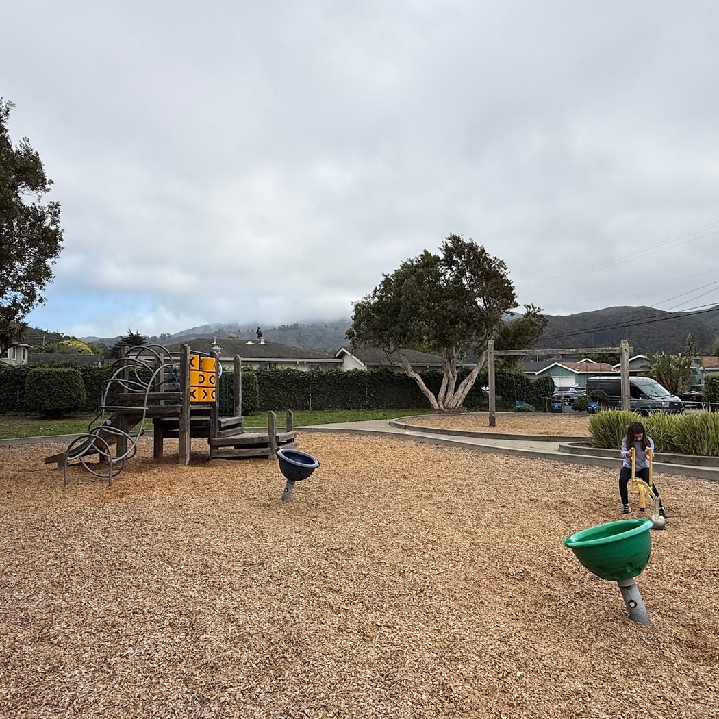 Portola Mini Park 2