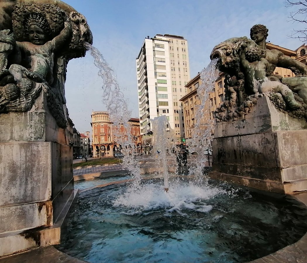 Turin 2
