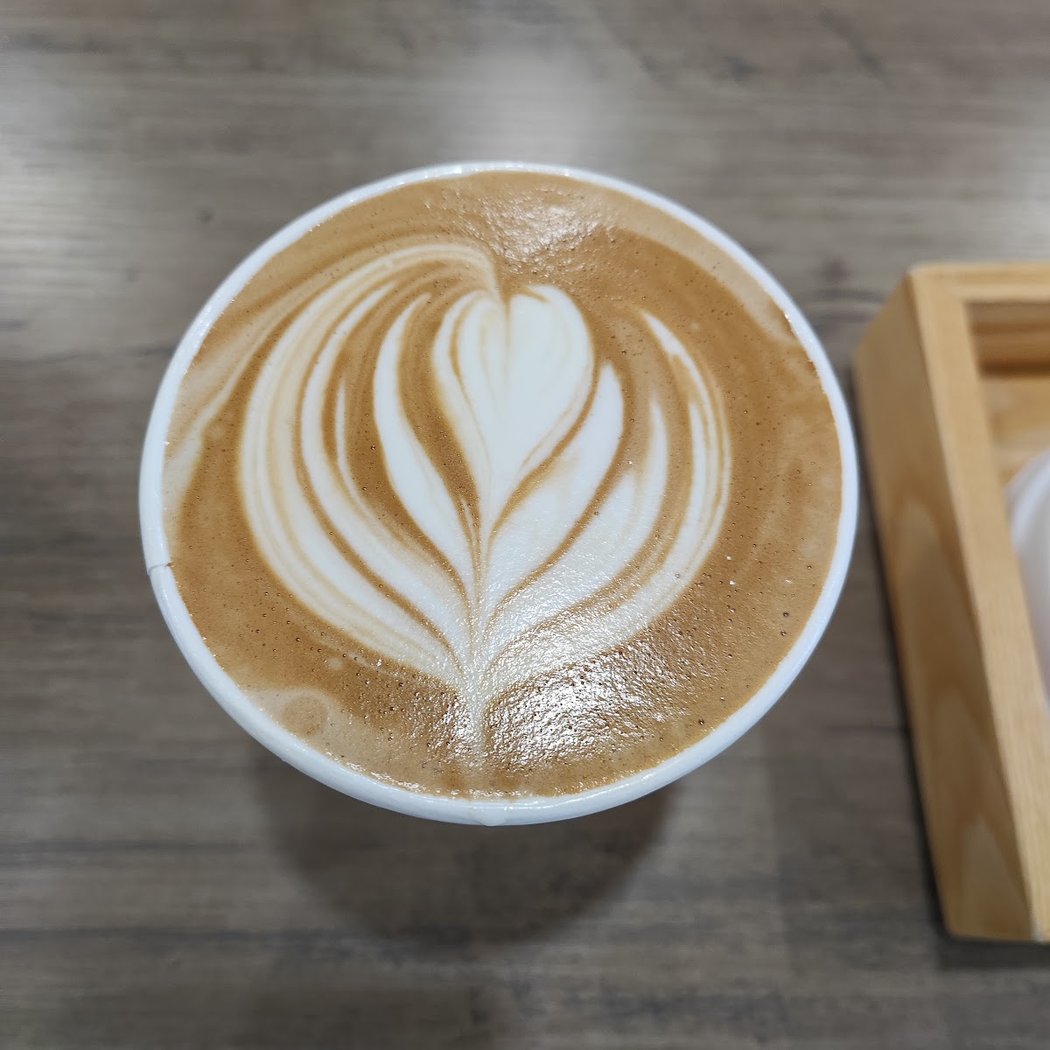 screen savor art and coffee 1