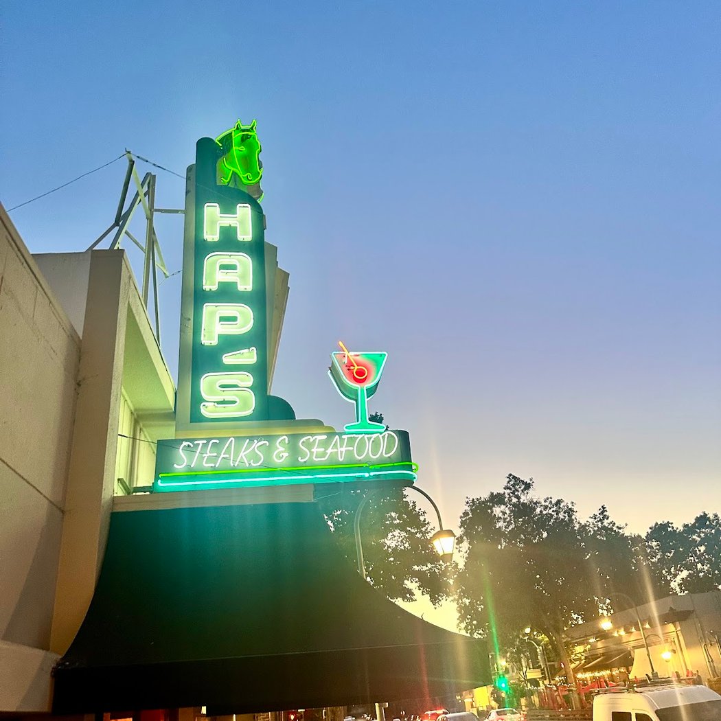 Hap's Original Steaks & Seafood 3