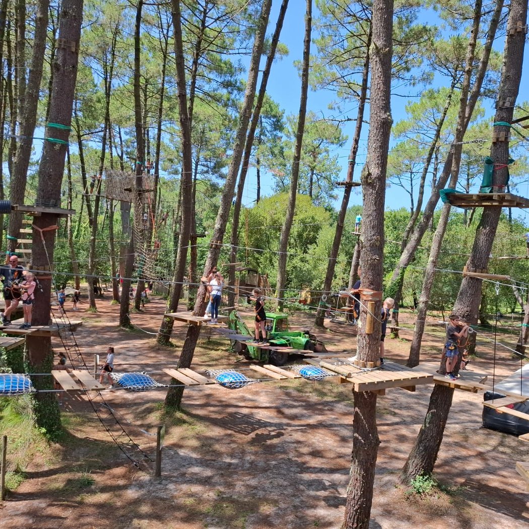 Adrénaline Parc - Plus grand accrobranche d’Aquitaine 1