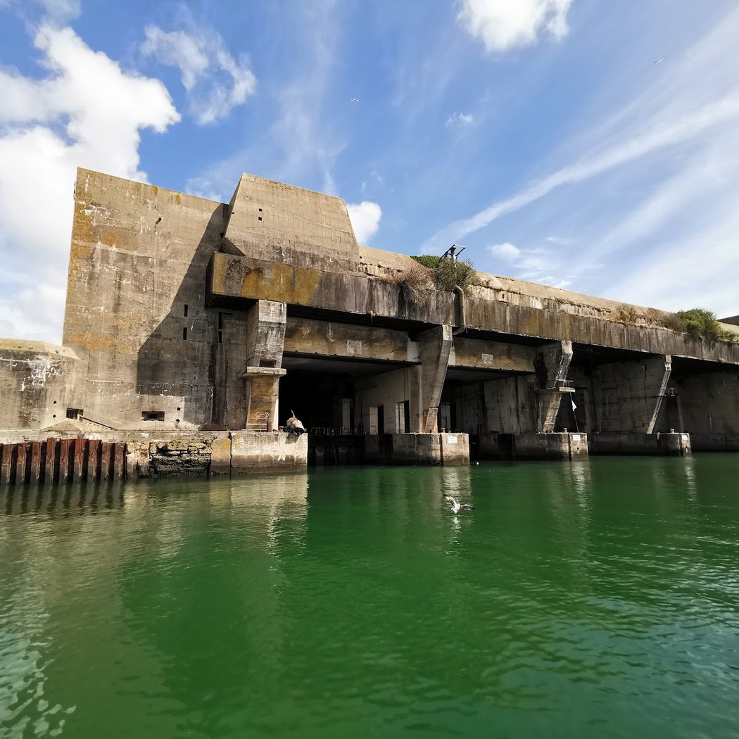 Base de Sous-Marins 1