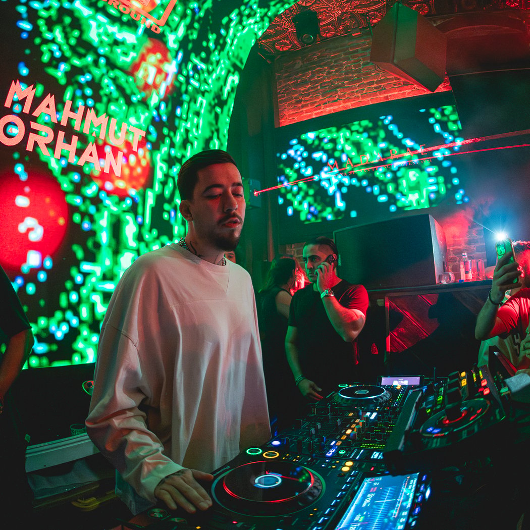MADARAE - SF's Premier House Music Nightlife Venue 3