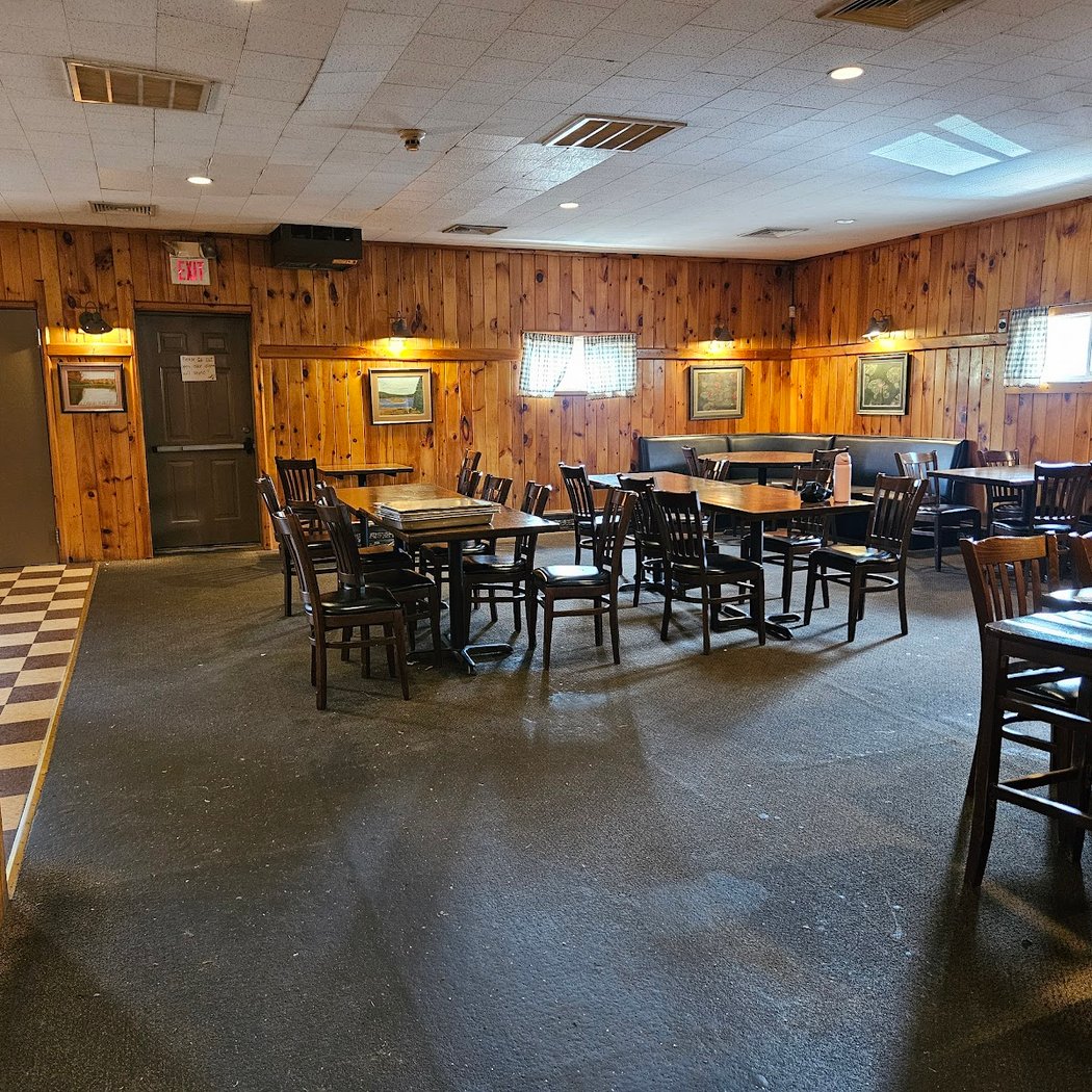 Hickory BBQ & Smokehouse 2