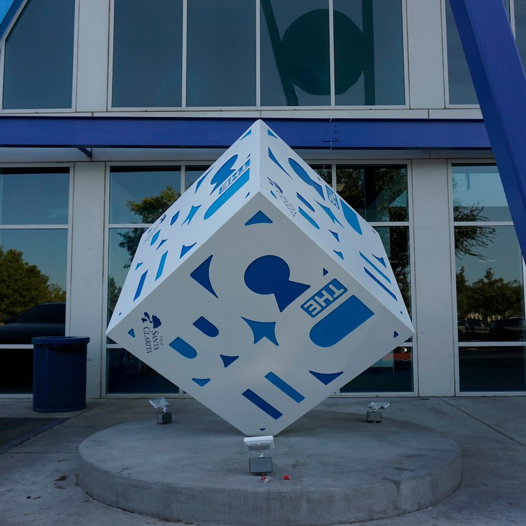 The Cube’s Skating Academy Holiday Story 3