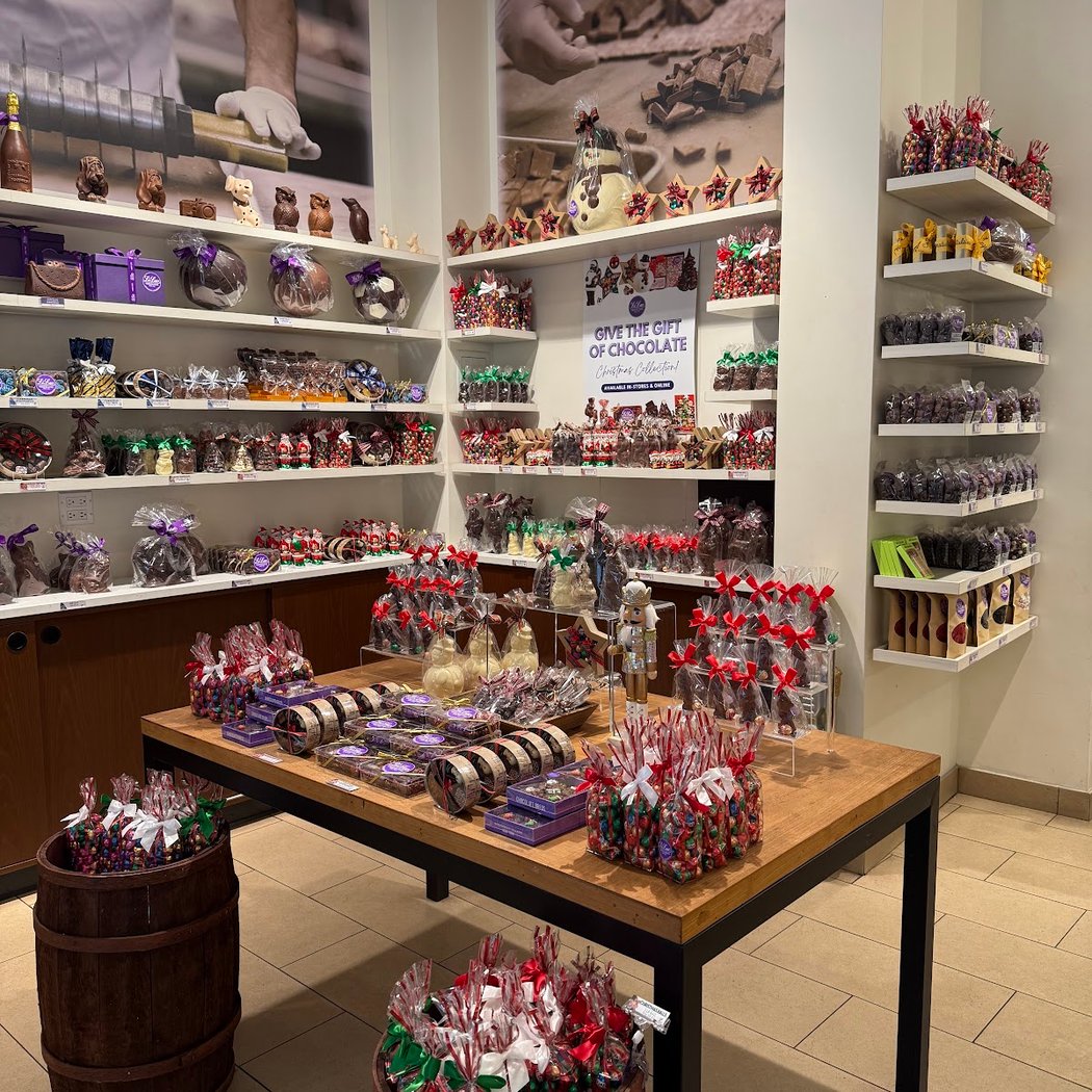 Li-Lac Chocolates (Bleecker St.) 3