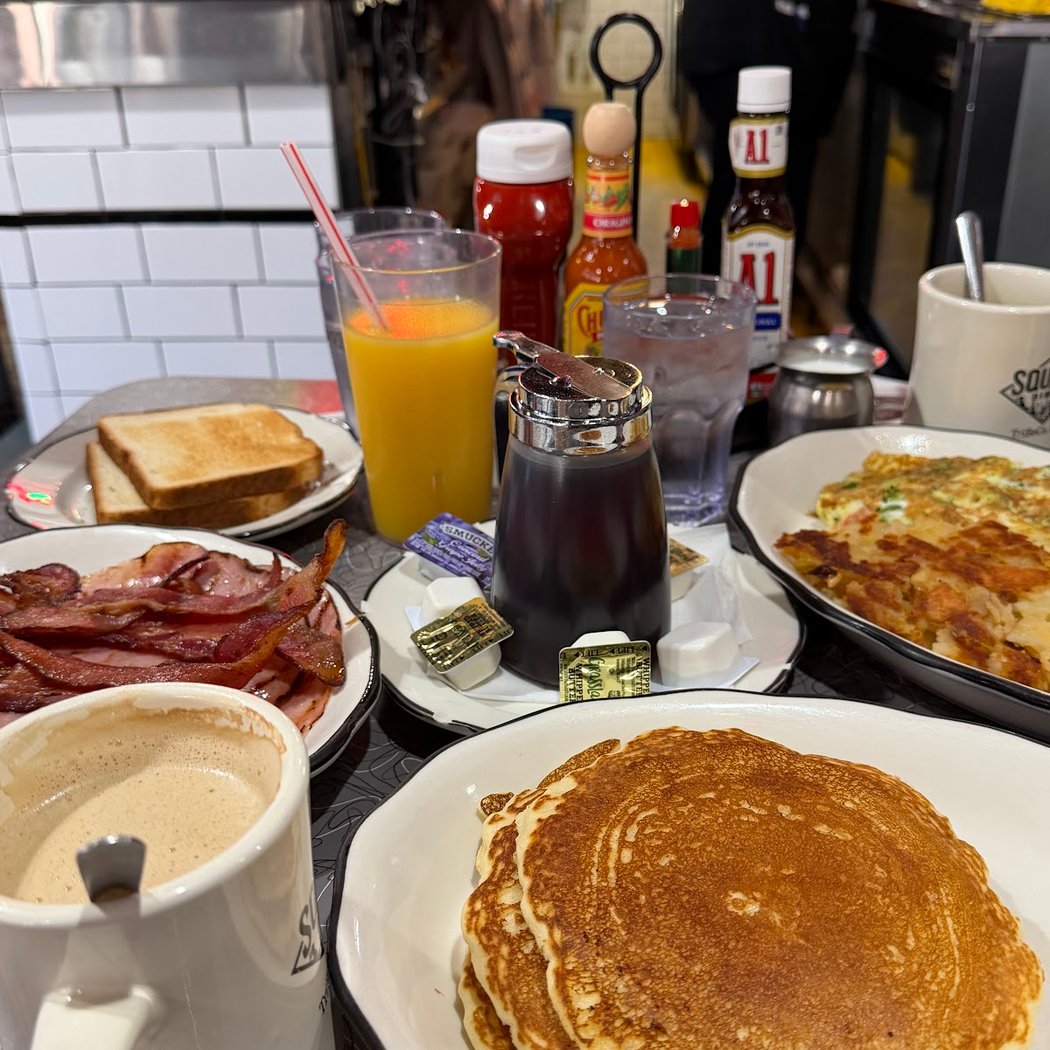Square Diner 3