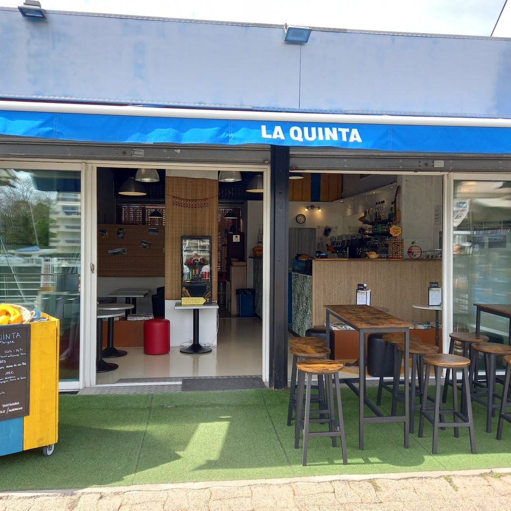 LA QUINTA 2