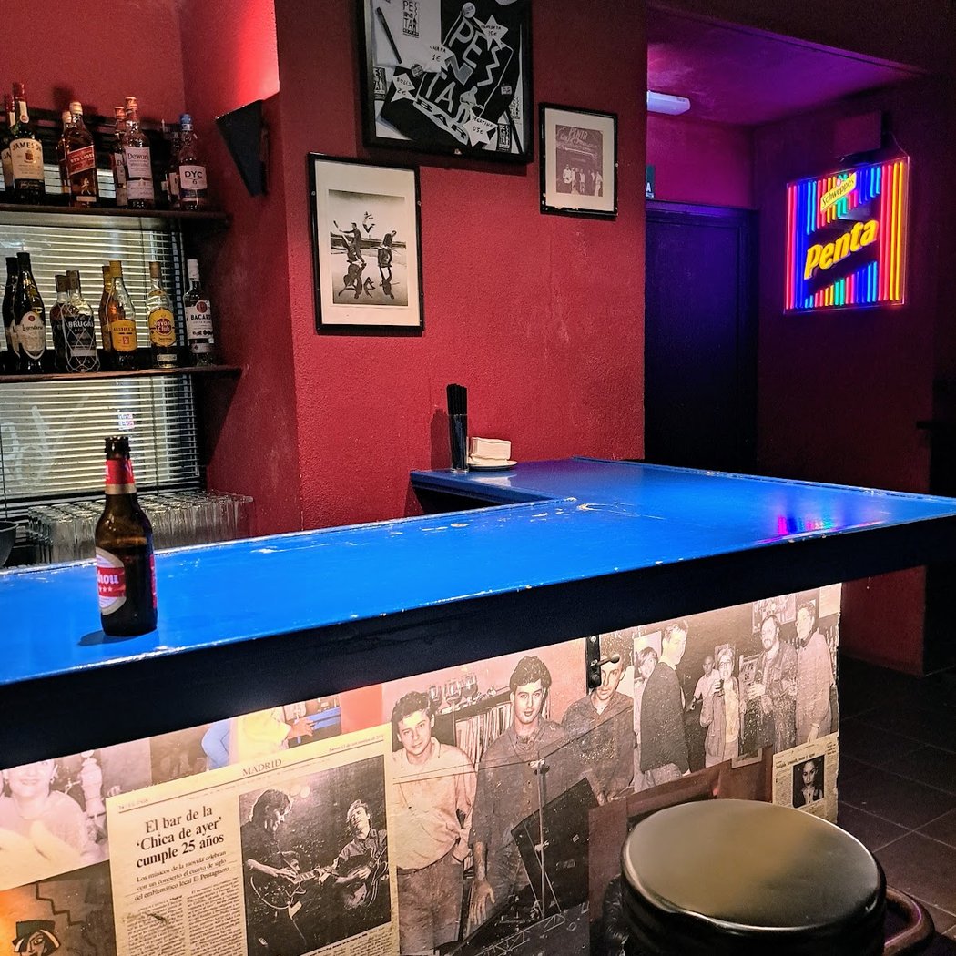 El Penta Bar