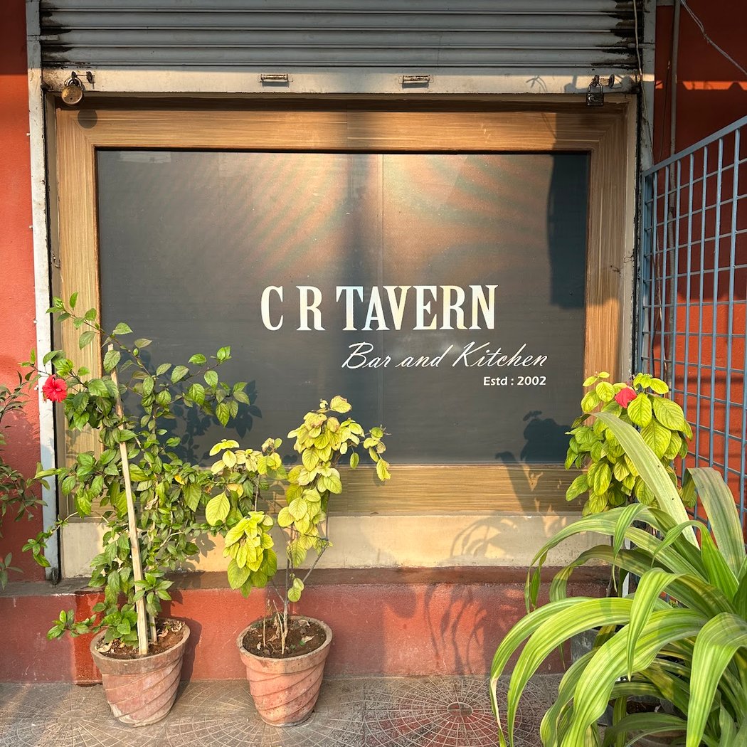 CR Tavern 4