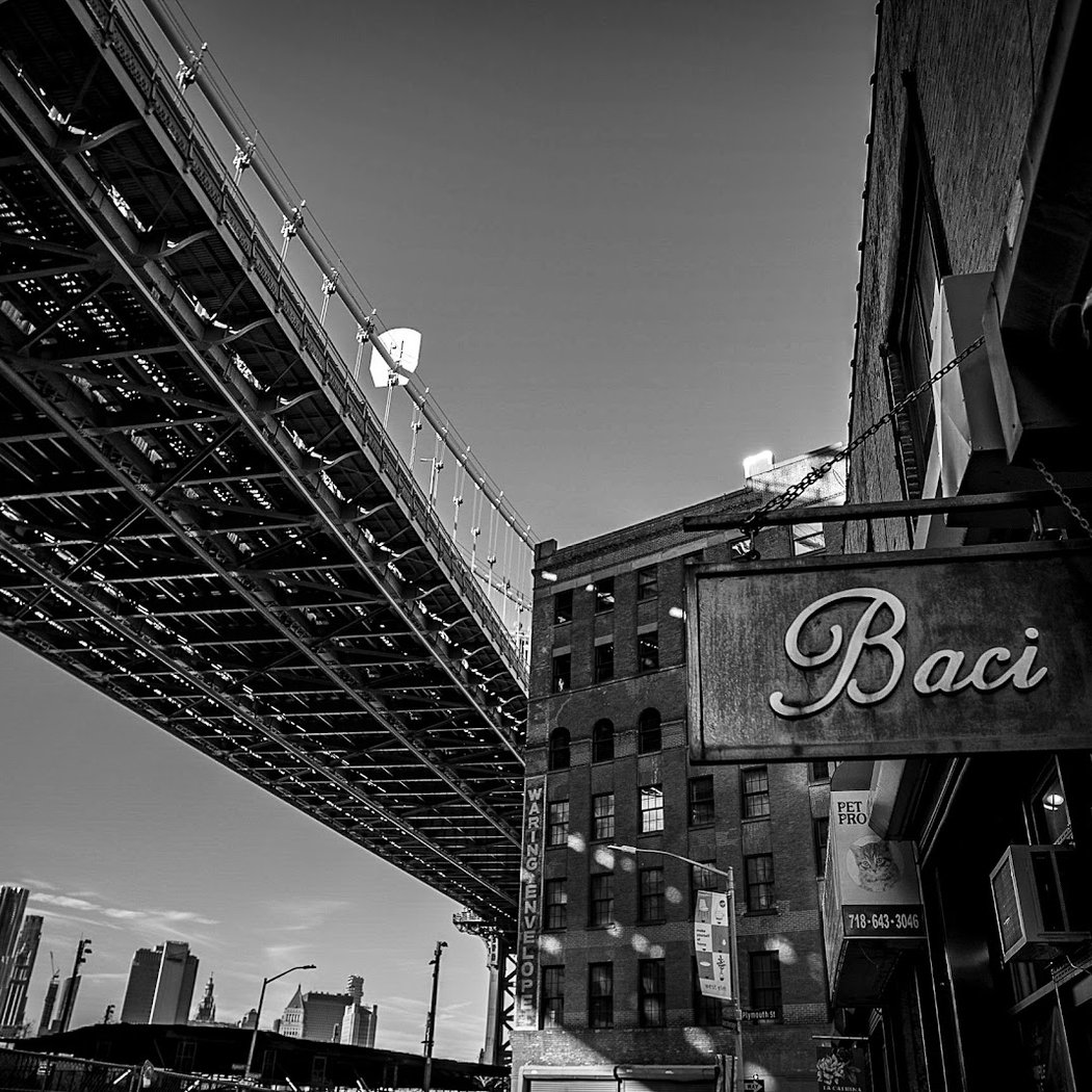 Baci // Amici Flagship store and Outlet 3