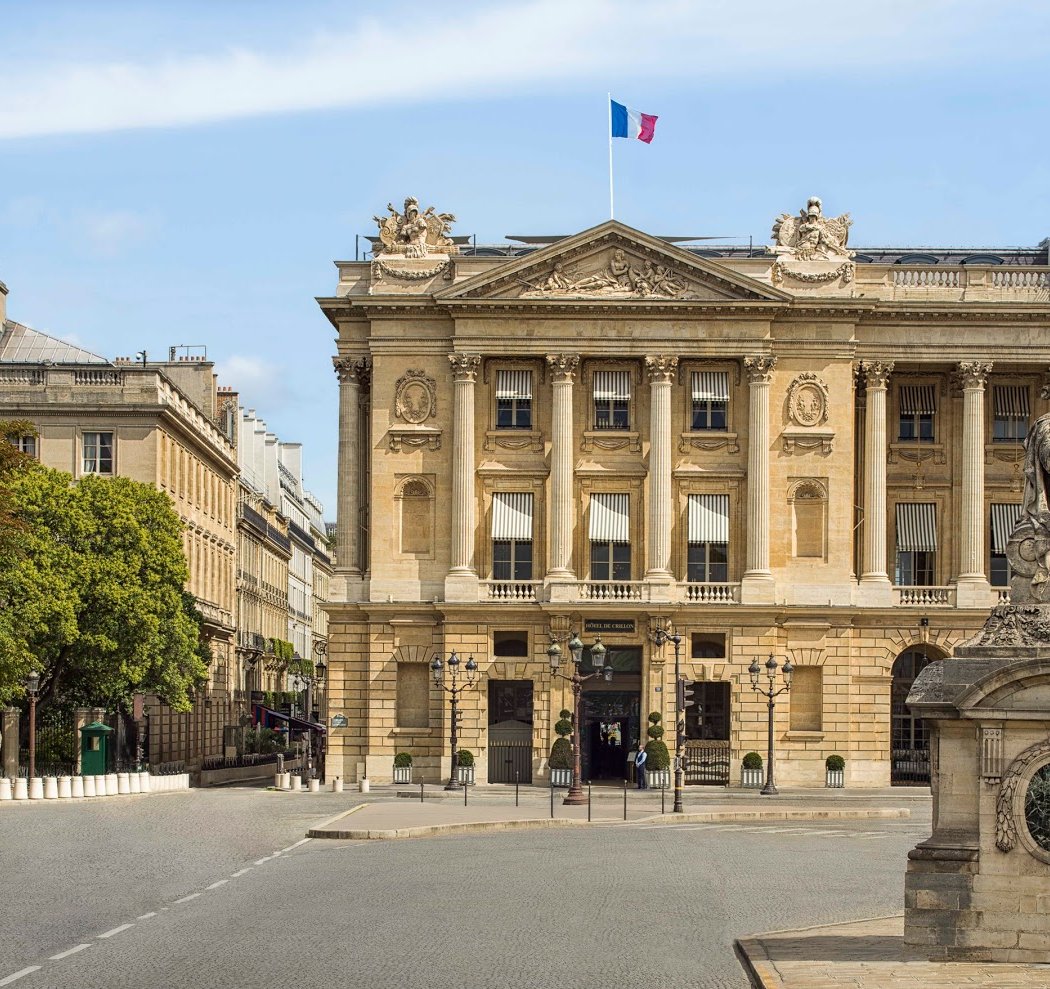 Tea Time at Hôtel de Crillon 2