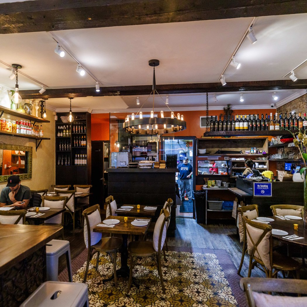 Hummus Kitchen 2