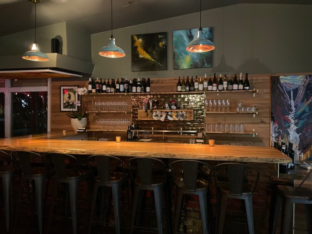Internos Beer and Wine Bar 2