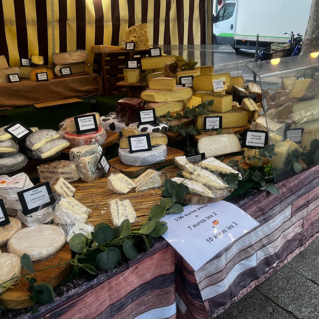 Marché des Producteurs de Pays 1