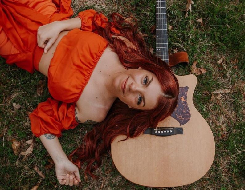 Friday Night Music ft. Paris Ray 2