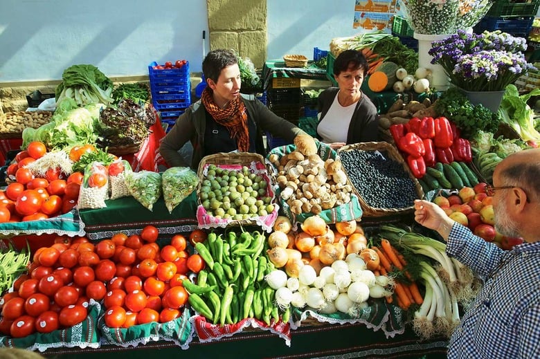 Marché des Producteurs locaux aux Halles de Biarritz