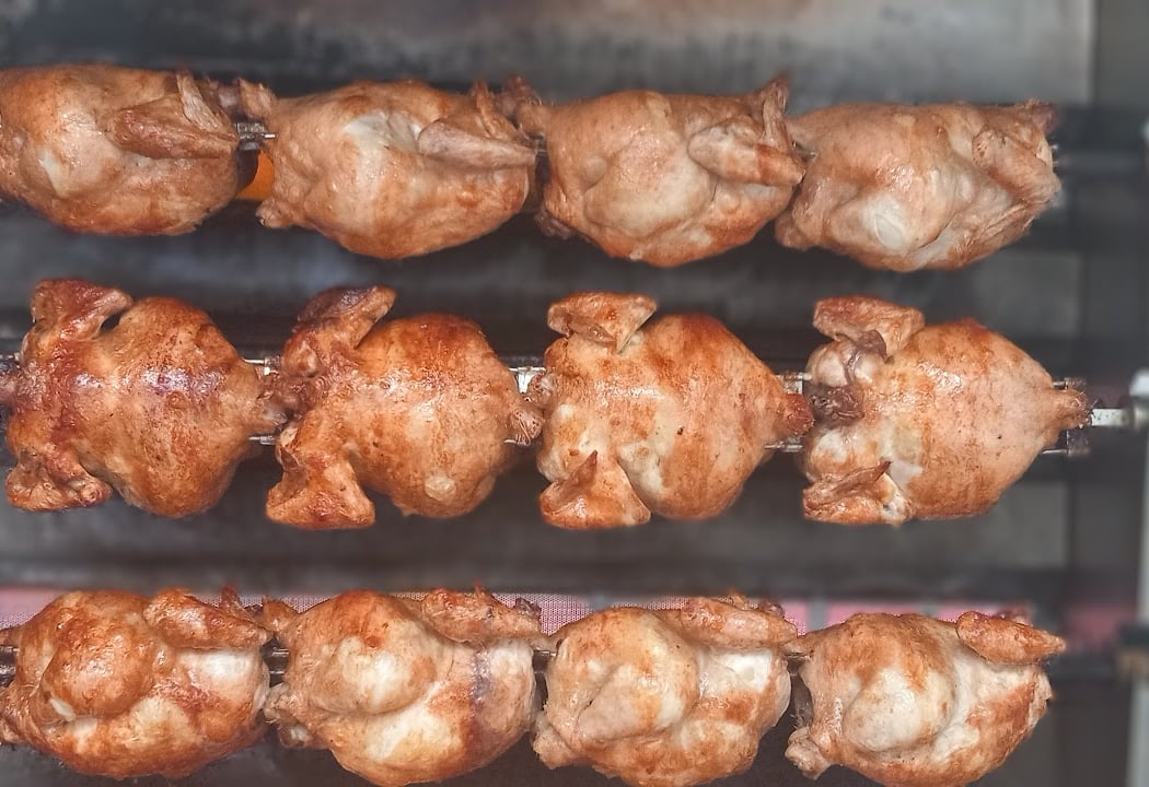 Asador de Pollos La Estrella 1