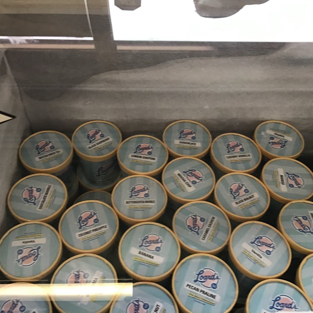 Loard's Ice Cream and candy 3