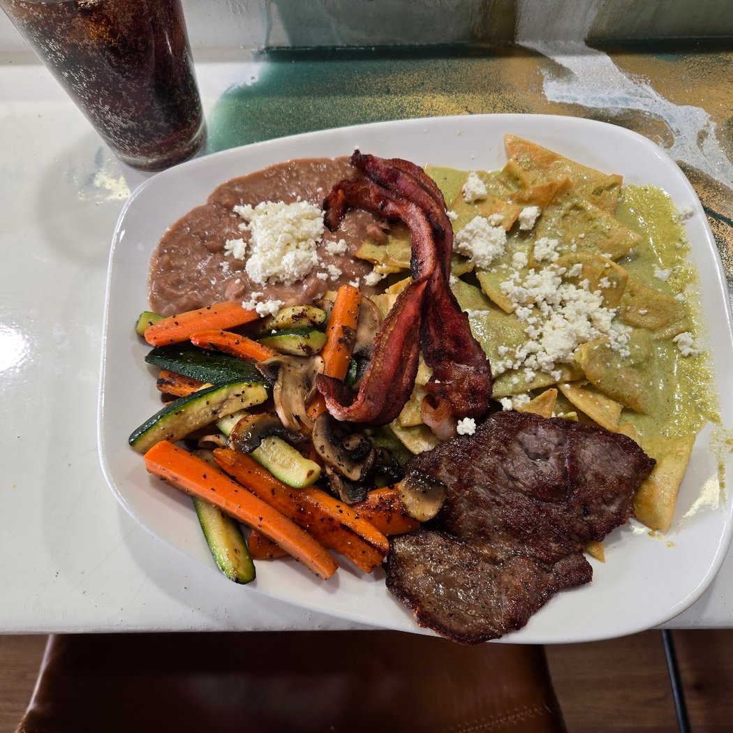 ANITAS BREAKFAST AND LUNCH 1