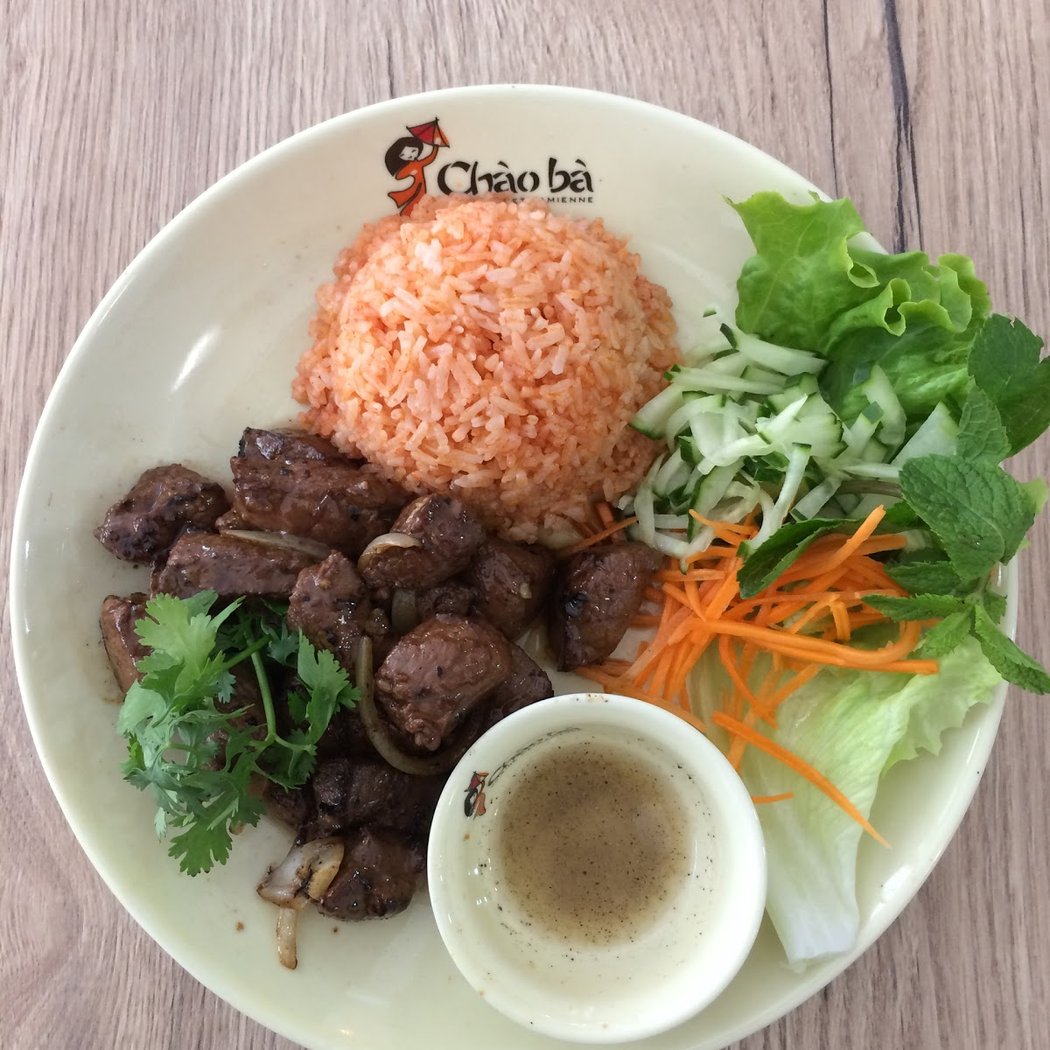 Chào bà restaurant 3