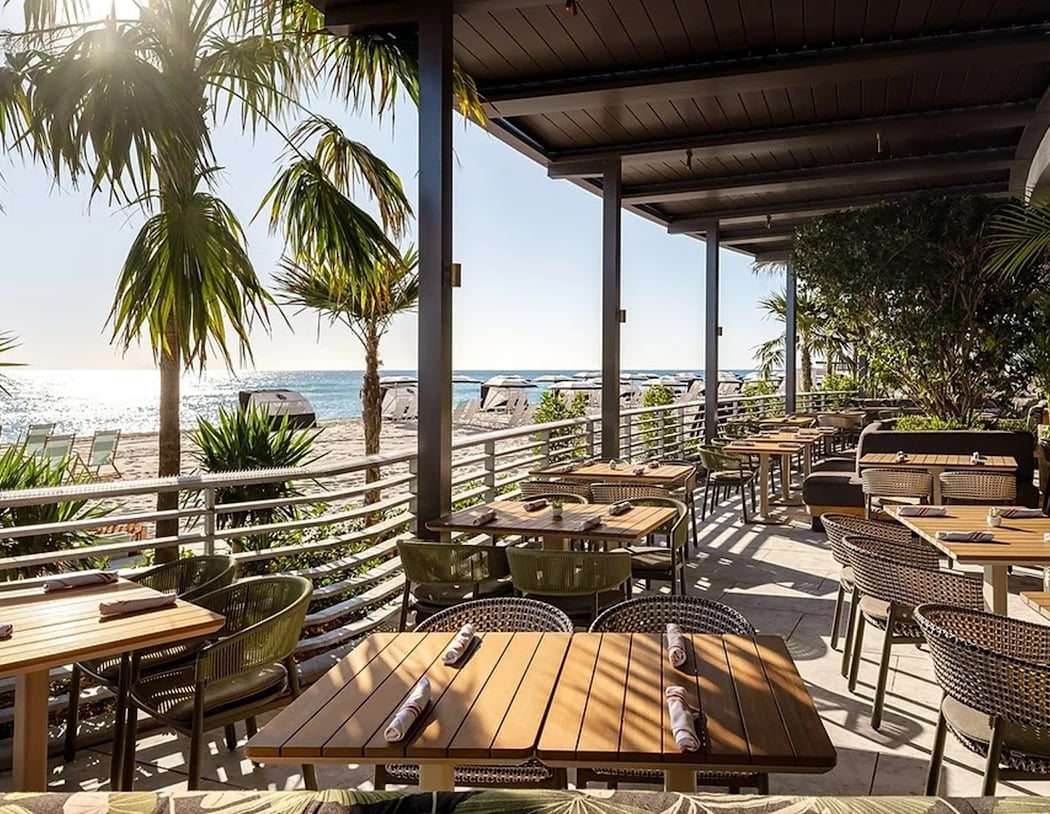 Playa Beach Bar & Grill 2