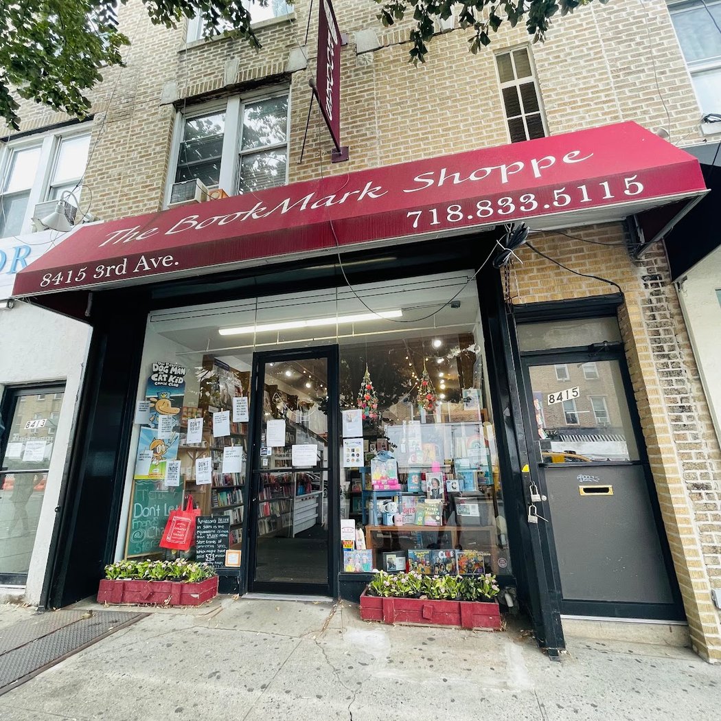 Book Signing With 'A Stray Dog for Christmas' With Author Jack Jokinen 2