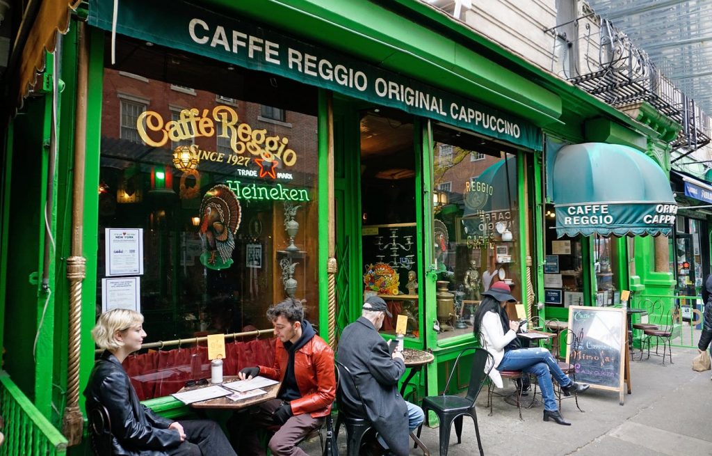 Caffe Reggio 5