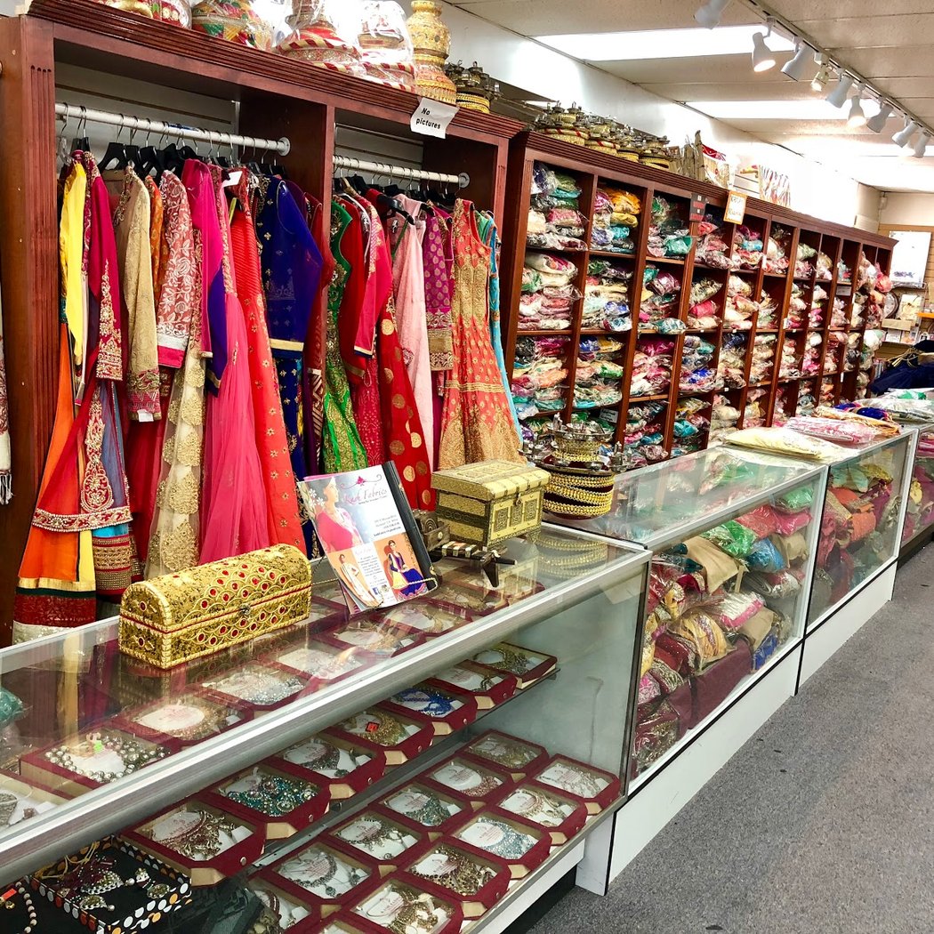 Kash Fabrics & Threading Salon 2