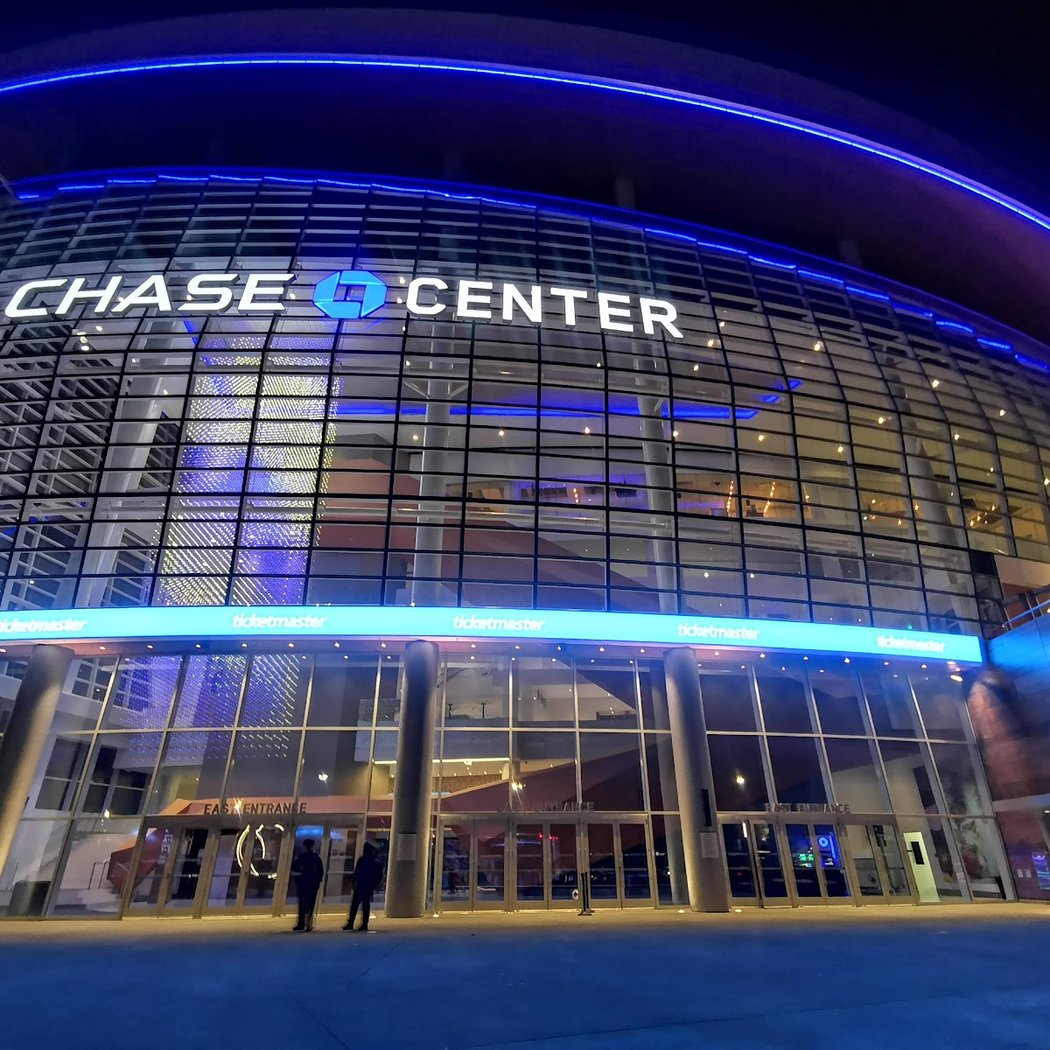 Golden State Warriors vs. Milwaukee Bucks 4