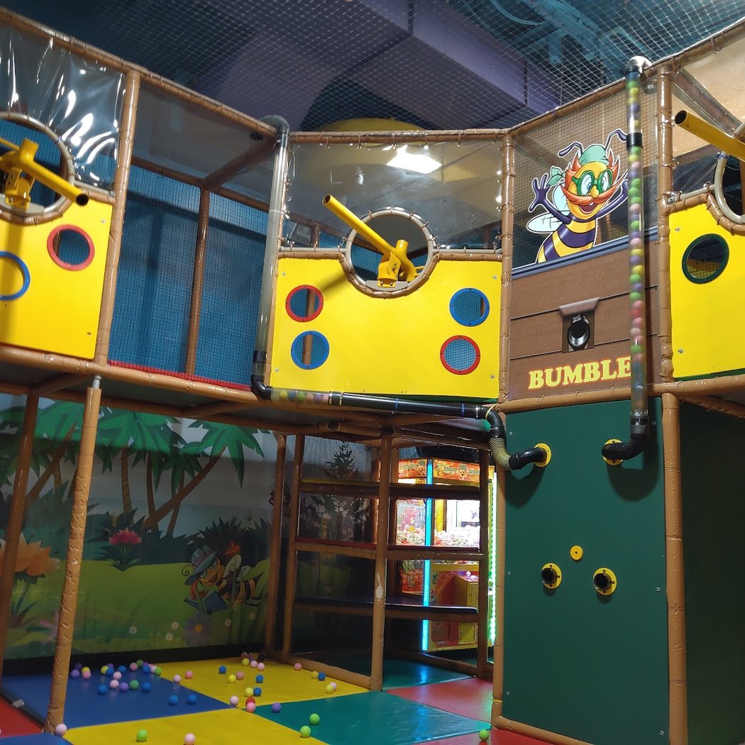 Billy Beez Palisades Center 3