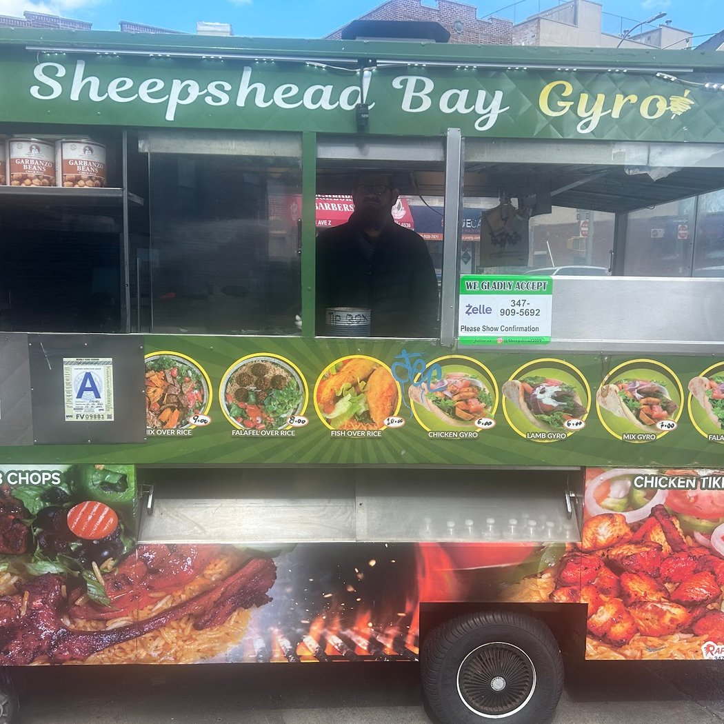 Halal cart/Sheepshead Bay Gyro 2