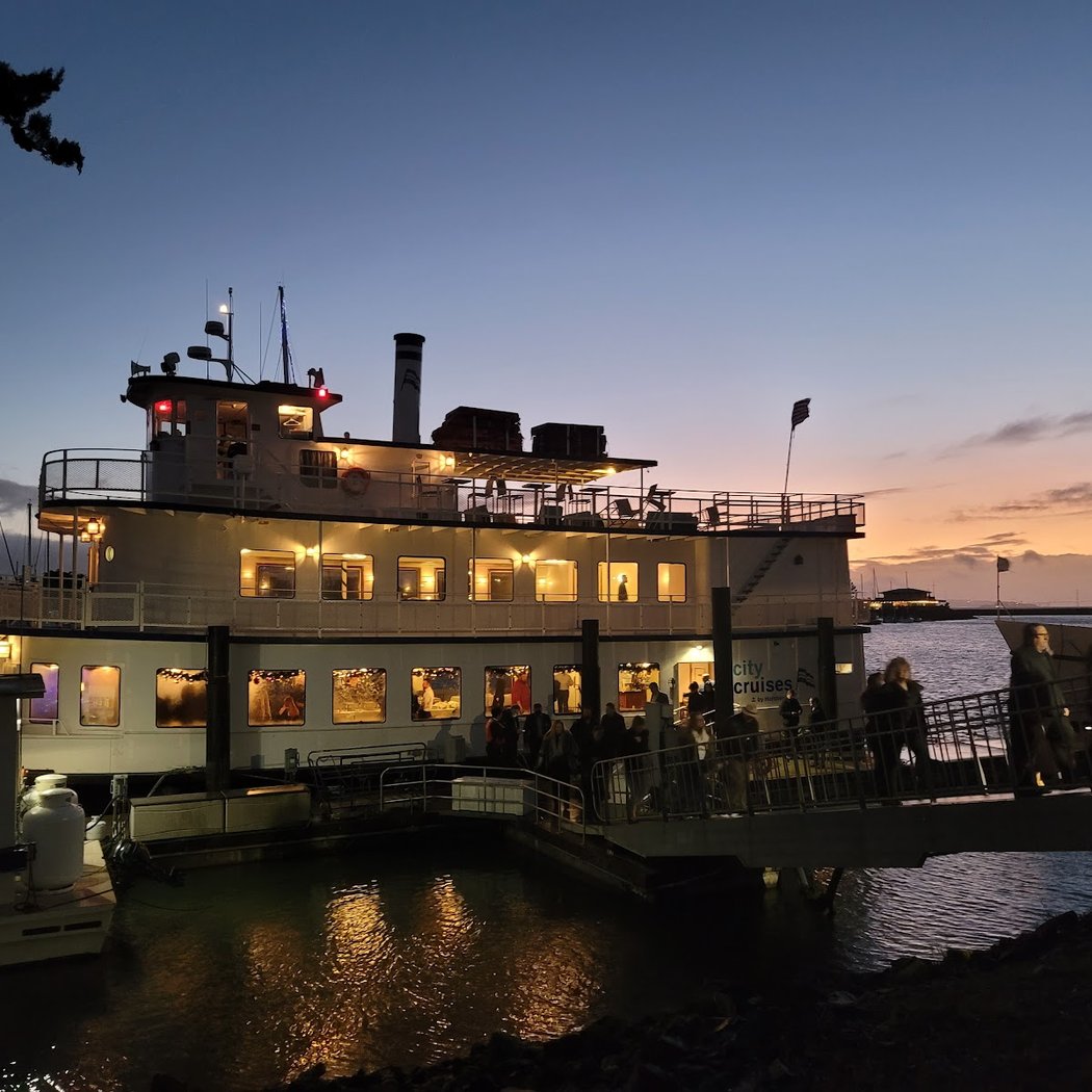 City Cruises 1