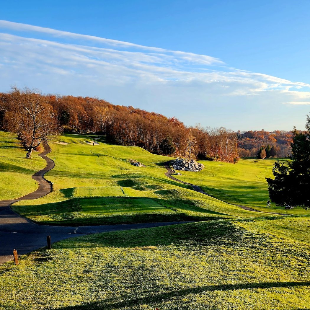 SkyView Golf Club 1