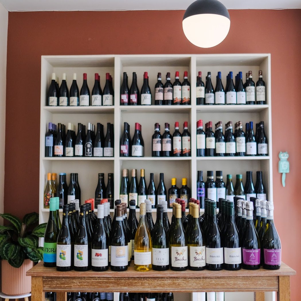 Earth People Wine & Spirits 1