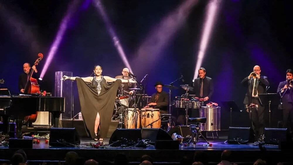 Pink Martini’s Holiday Spectacular 2