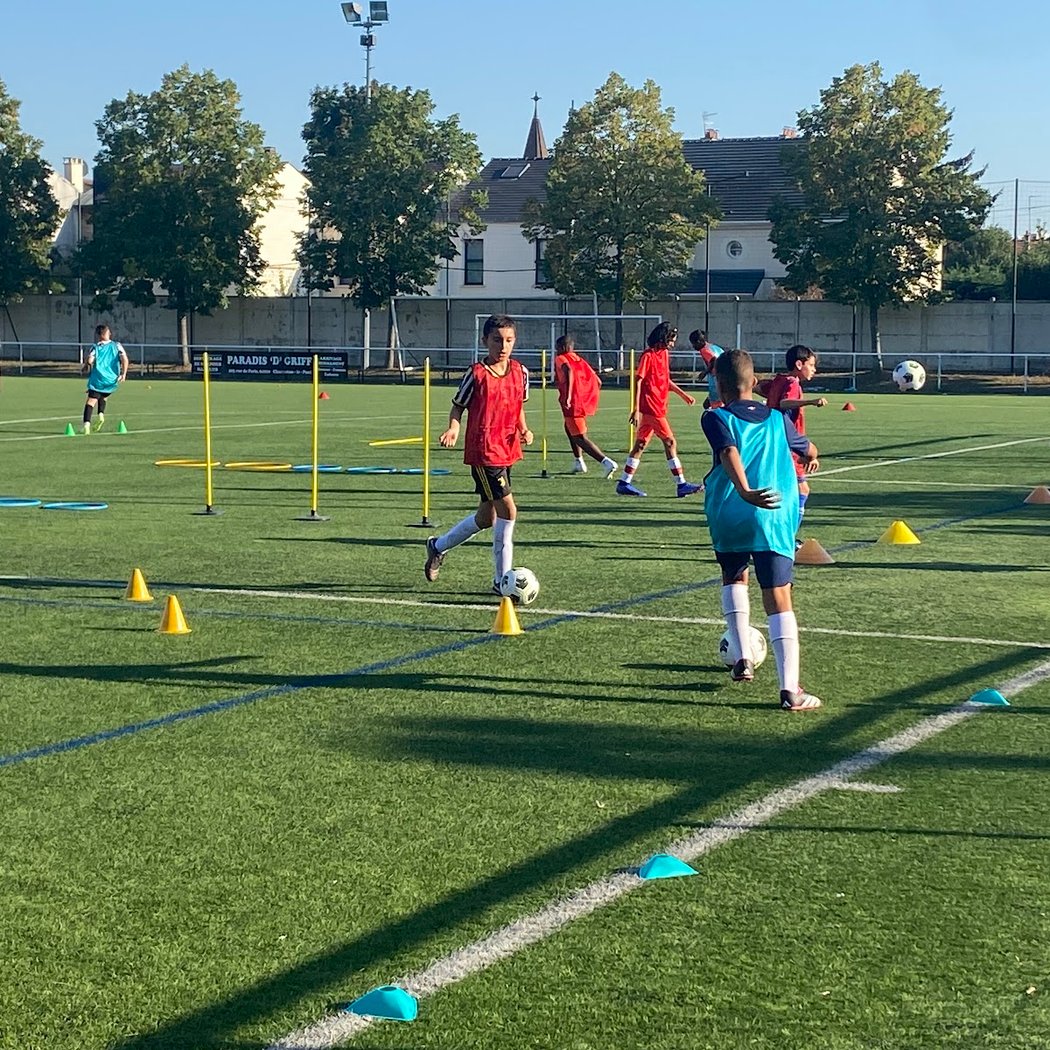 Stade de Charentonneau 1