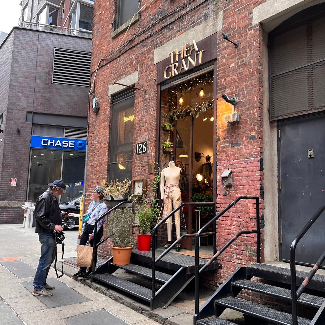 Thea Grant | Antique, Vintage & Custom Jewelry 2
