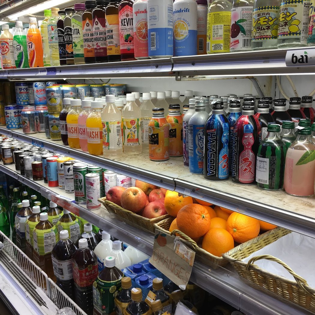 Sunrise Mart 日系スーパー 1